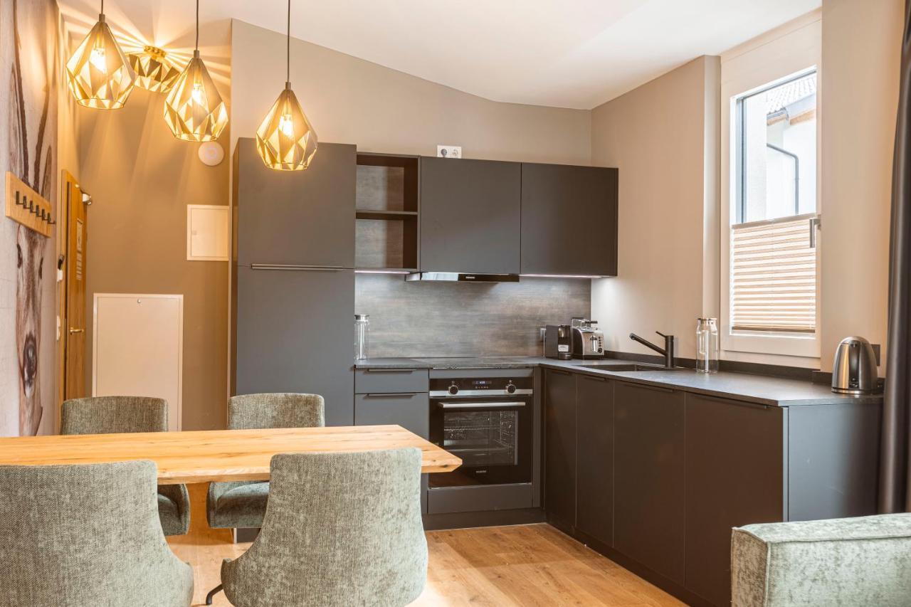 Zillertal Suites Fuegen By Alps Resorts Bagian luar foto